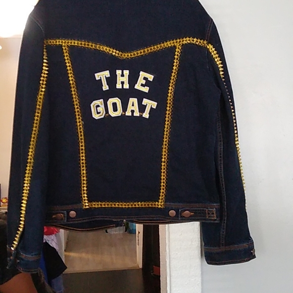 Sold - Picture 2 of 3